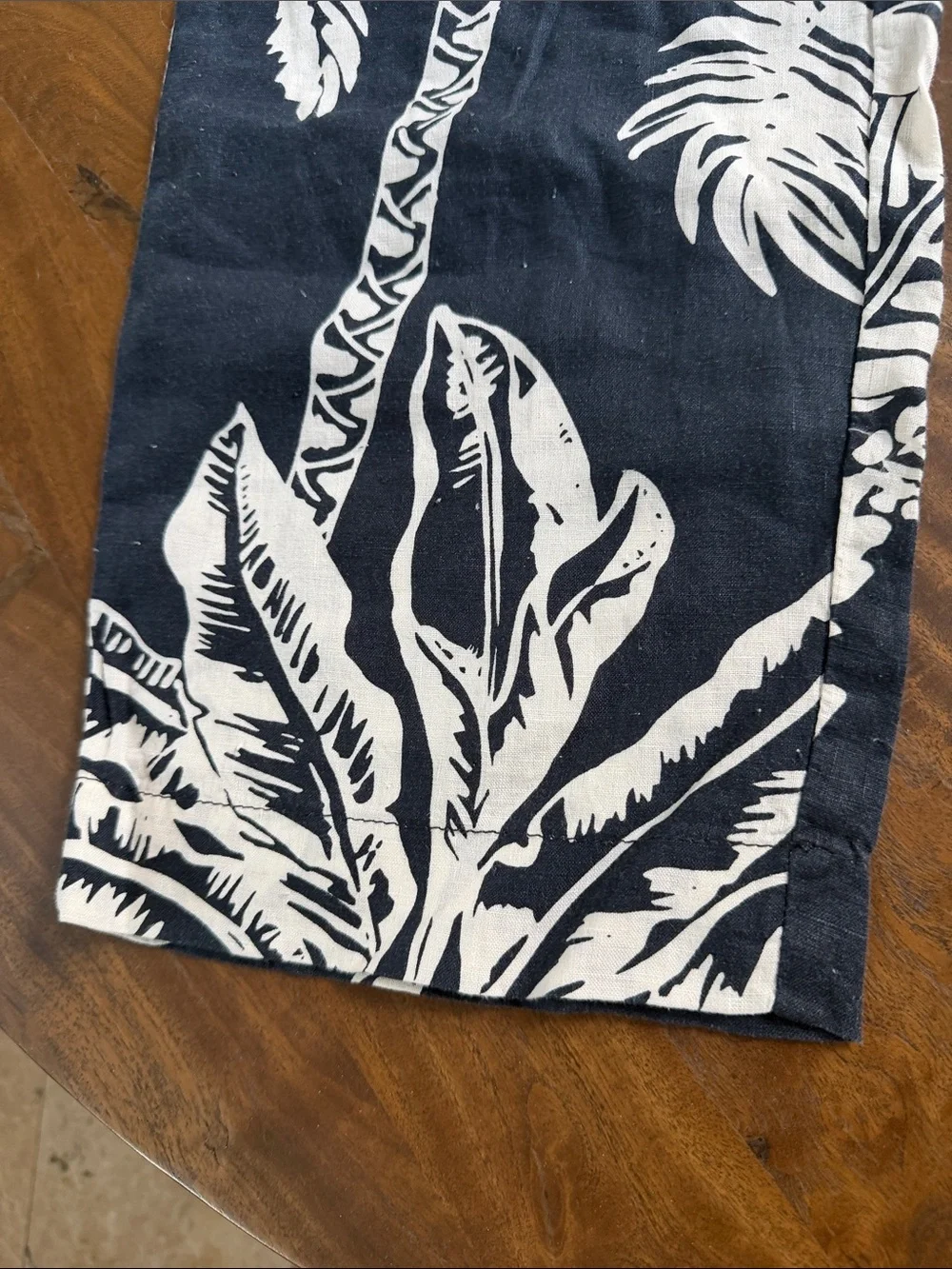 H&M Navy and White 100% Linen Tropical Print Straight-Leg Pants Sz XS
